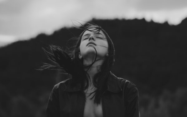 В ПОИСКАХ ОПОРЫ